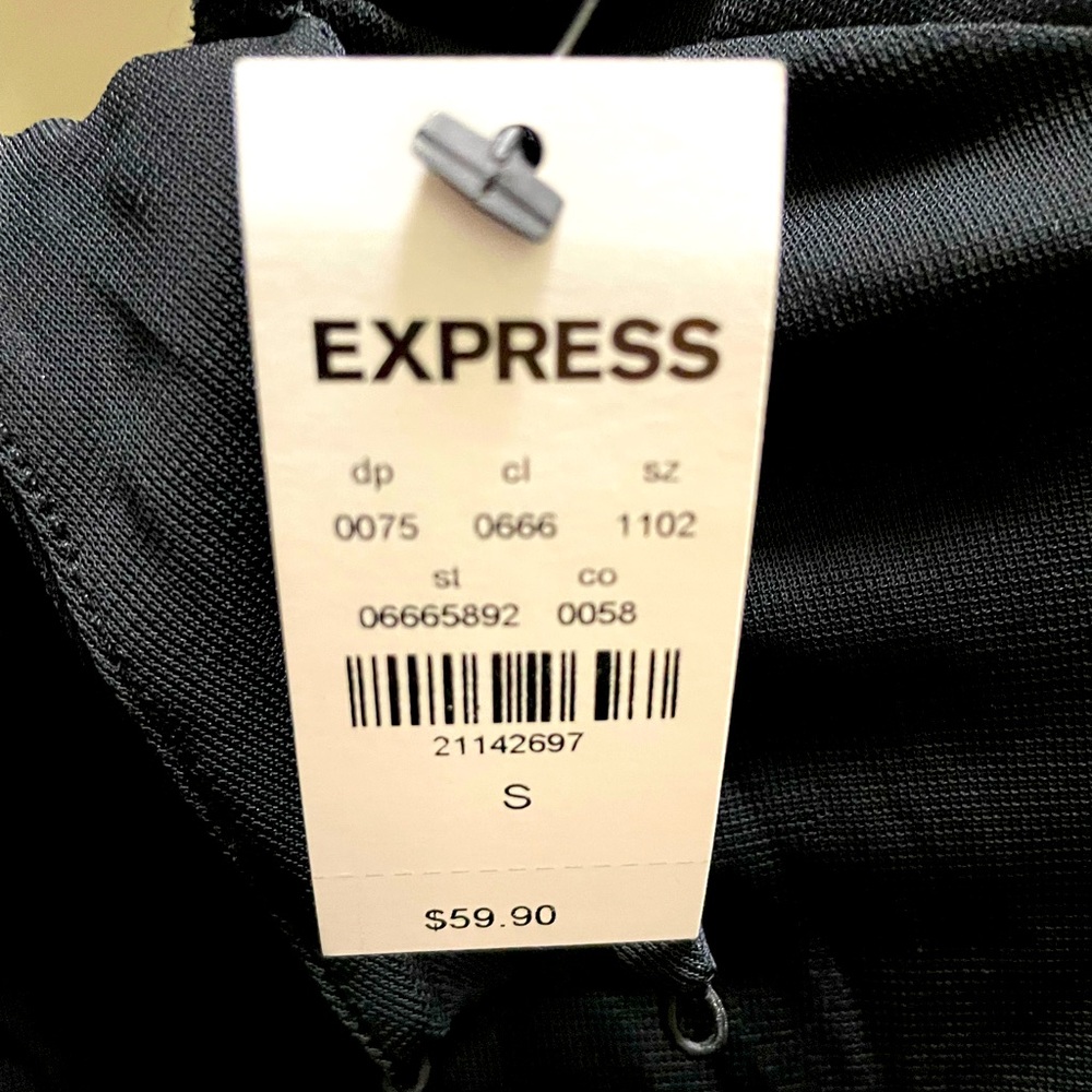 Express Crop Top NWT